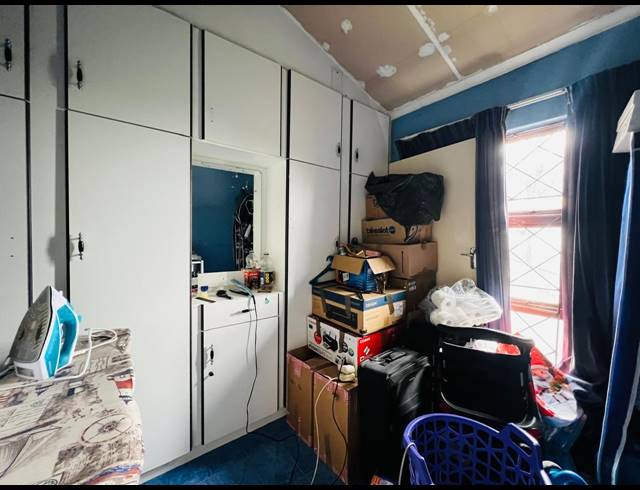 4 BEDROOM HOUSE FOR SALE IN HILLGROVE